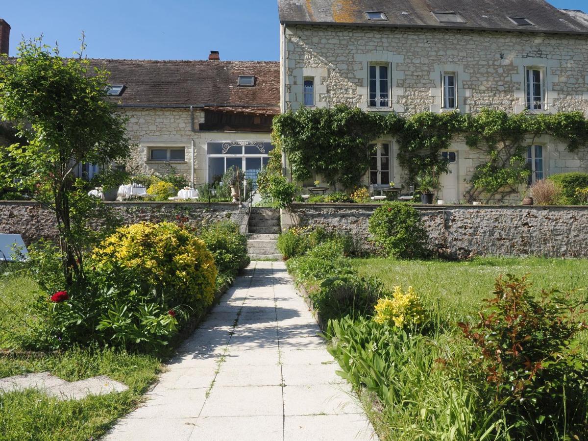 Le Jardin Des Lys - Chambre D'Hote Ou Appartement La Roche-Posay Bagian luar foto