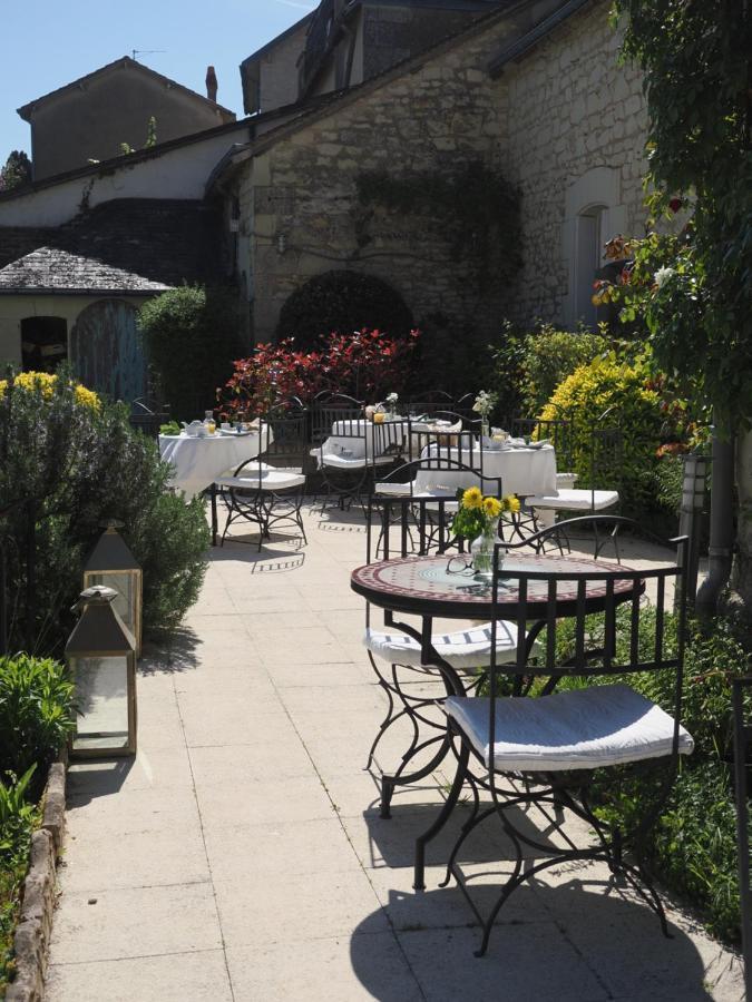 Le Jardin Des Lys - Chambre D'Hote Ou Appartement La Roche-Posay Bagian luar foto